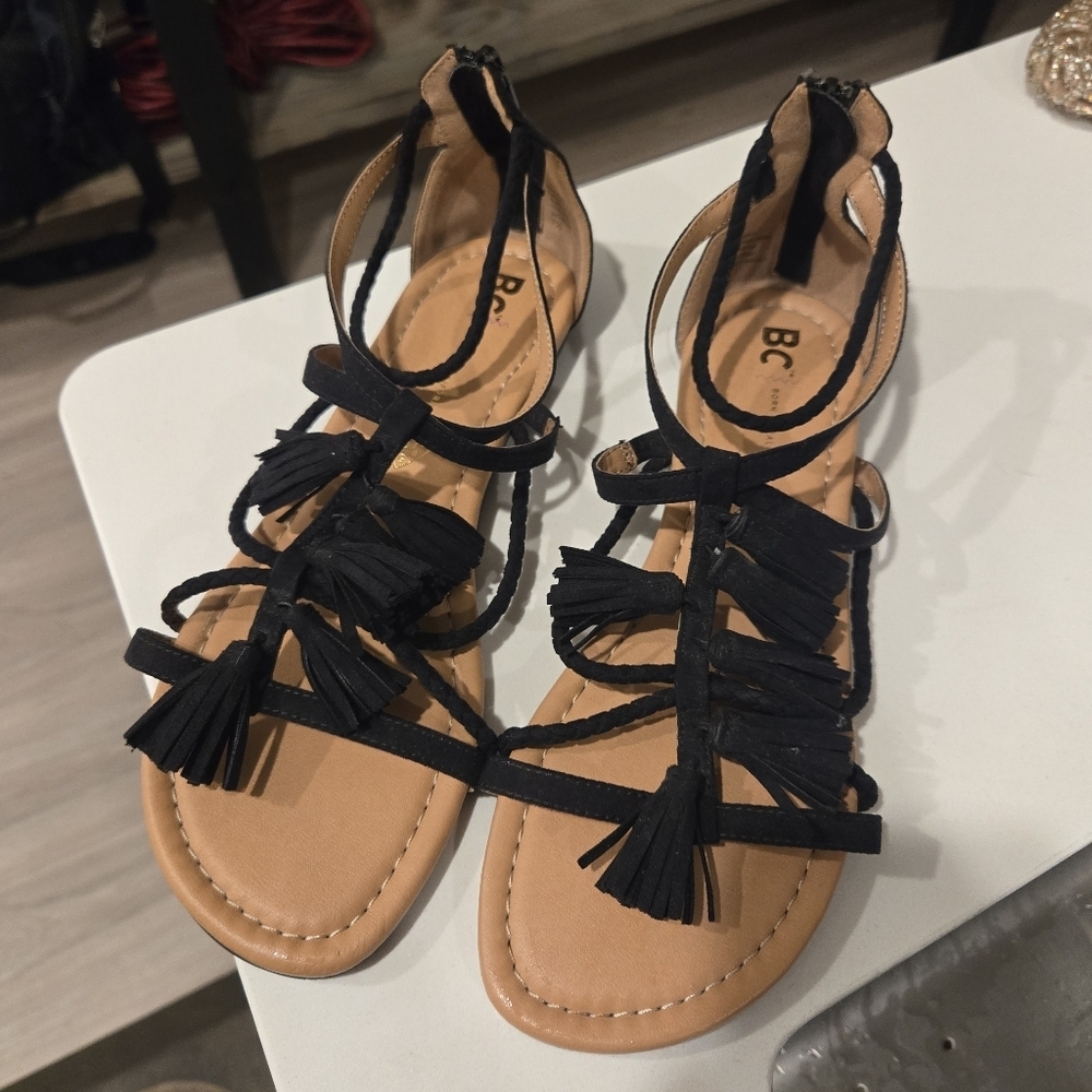 BC Born In California Until Now Tasseled Sandal Black Size 7.5
